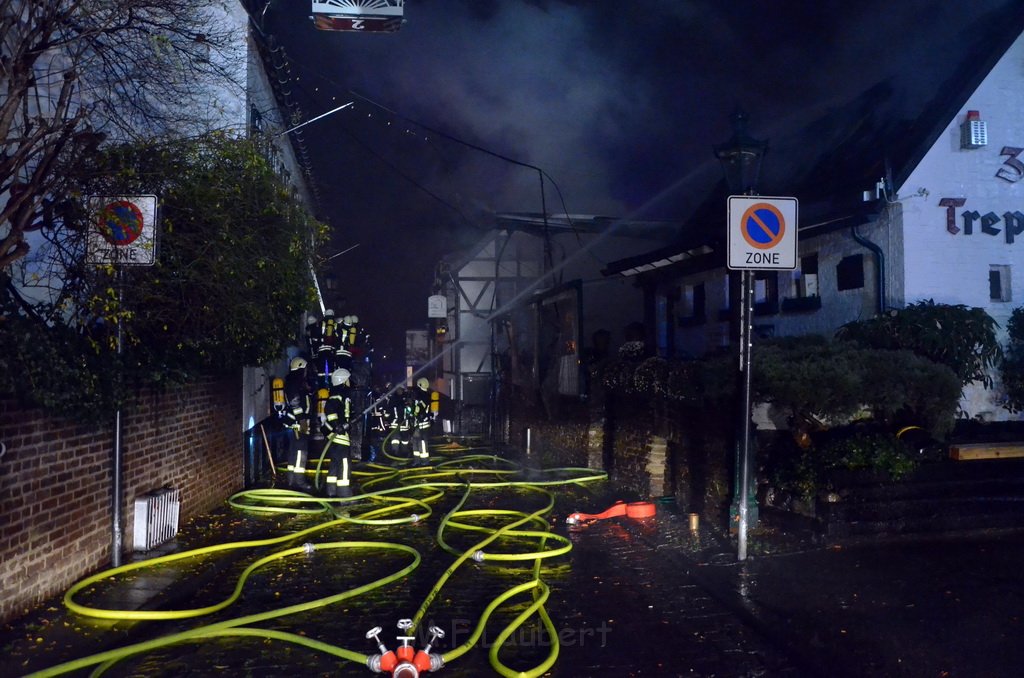 Feuer 3 Zum Treppchen Koeln Rodenkirchen Kirchstr Steinstr P024.JPG - Miklos Laubert